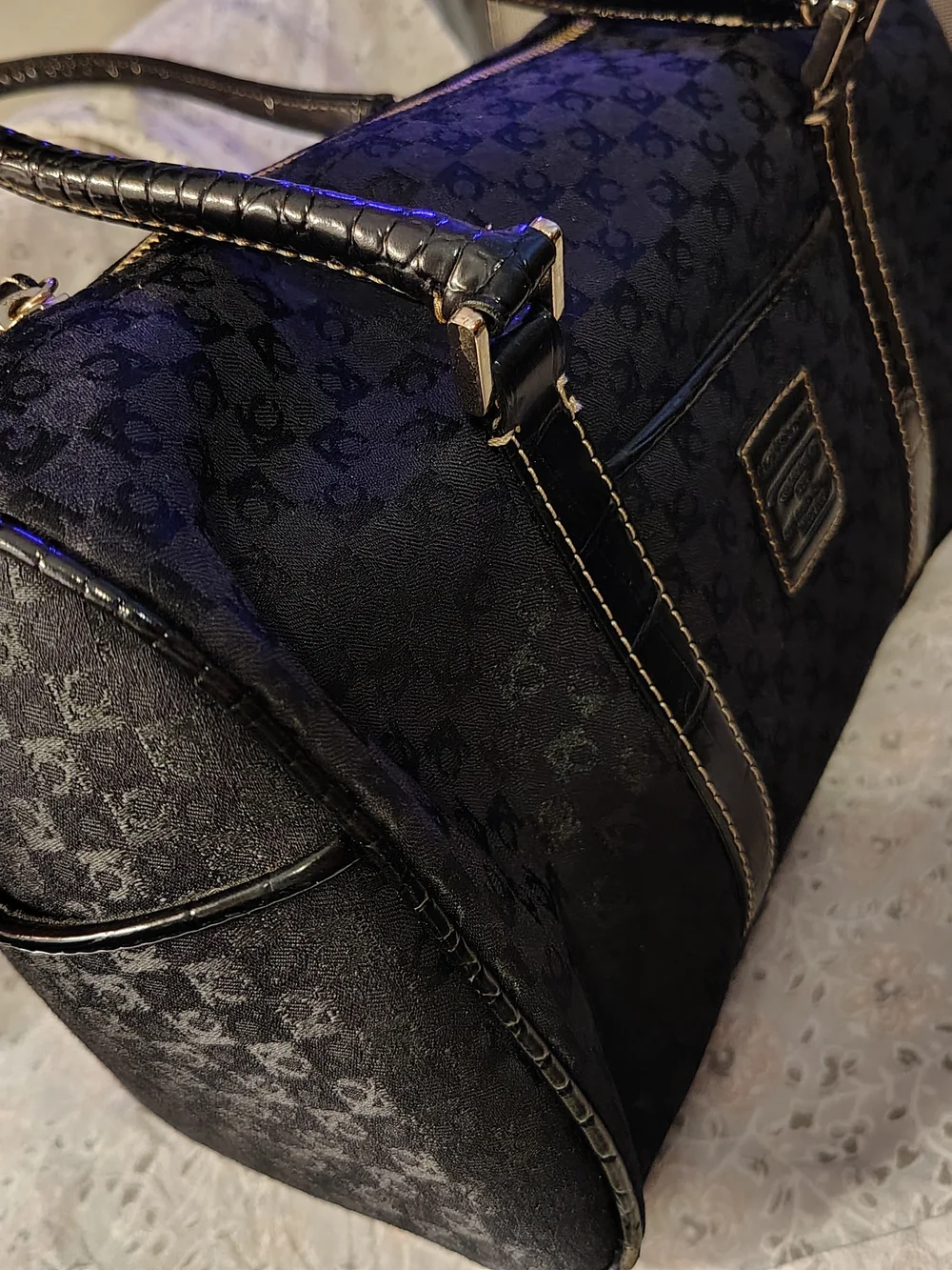 Black Logo-Patterned Leather Trim Men’s Bag - Liz Claiborne